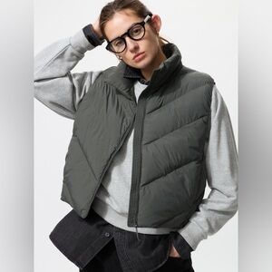 💚UNIQLO PuffTech Cropped Vest (NWT), Size XS